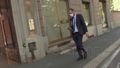 Scene from L'Inter festeggia lo scudetto in un locale a Milano