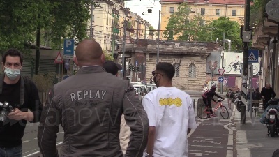 Scene from L'Inter festeggia lo scudetto in un locale a Milano