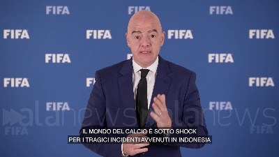 Scene from Strage in Indonesia, Infantino: "Il mondo del calcio è sotto shock"
