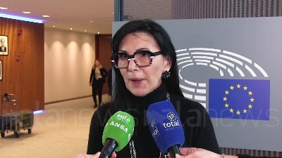Scene from Sanzioni Ue, Bonfrisco (Lega): "Bene sanzioni all'Iran che fornisce armi alla Russia"
