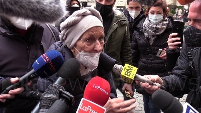 Scene from Draghi, Bonino: "Lega? Dovranno cambiare le felpe"