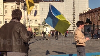 Scene from Ucraina, la piazza di Torino contro Milano e Roma per chiedere invio armi