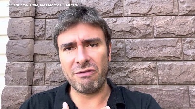 Scene from Governo, Di Battista: "Draghi stufo di fare il presidente del Consiglio"