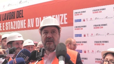 Scene from Stadi, Salvini: "E' mio impegno costruire impianti più moderni e più sicuri"
