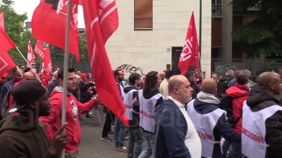 Scene from Milano, manifestazione sindacati. Landini: "Governo cambi linea"