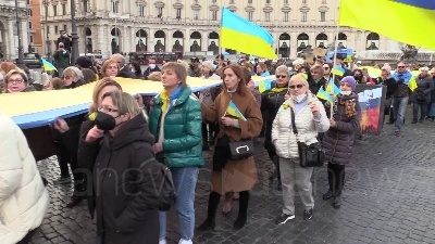 Scene from Ucraina, corteo sfila per le strade di Roma