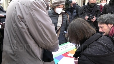 Scene from San Siro, al via raccolta firme per dire no al nuovo stadio e per salvaguardare il Meazza