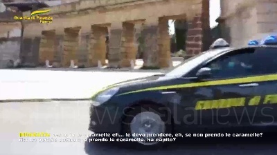 Scene from Falsa invalida da 38 anni, in una chiamata intercettata diceva: "Le pillole le buttavo"