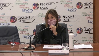 Scene from Violenza donne: "panchina rossa"  in sede giunta Regione Lazio