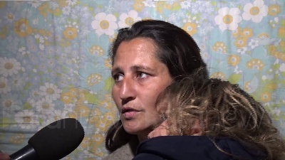 Scene from Casalbruciato, la mamma: "Abbiamo paura me ne voglio andare"
