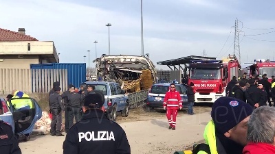 Scene from Lodi, deraglia Frecciarossa: due morti