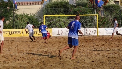 Scene from Beach soccer, la tappa International in Sicilia va alla Francia
