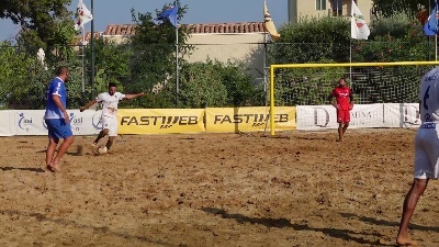 Scene from Beach soccer, la tappa International in Sicilia va alla Francia
