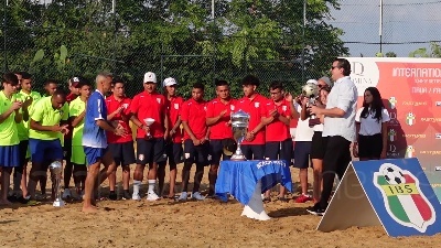 Scene from Beach soccer, la tappa International in Sicilia va alla Francia