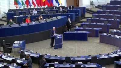 Scene from Afghanistan, Borrell: "Situazione drammatica, serve impegno con Talibani"