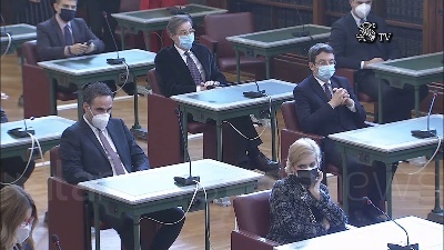 Scene from Casellati attacca il governo: "Incomprensibile che gli italiani non sappiano cosa fare a Natale"