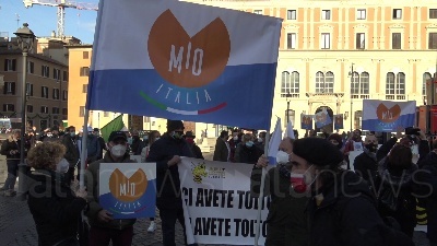 Scene from Mondo dell'ospitalità in protesta a Roma: "Non abbiamo certezze"