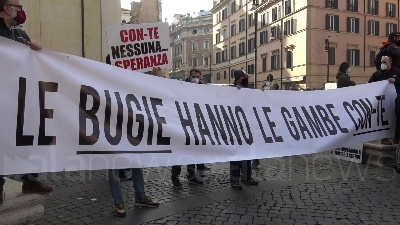 Scene from Mondo dell'ospitalità in protesta a Roma: "Non abbiamo certezze"
