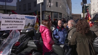 Scene from Milano, presidio sotto Assolombarda contro le morti sul lavoro