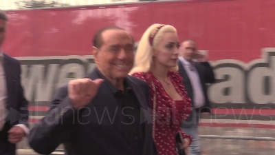 Scene from Monza, Berlusconi: "Quello che sta accadendo è emozionante"