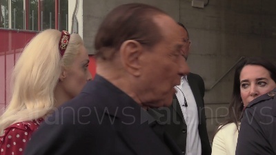 Scene from Monza, Berlusconi: "Quello che sta accadendo è emozionante"