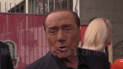 Scene from Monza, Berlusconi: "Quello che sta accadendo è emozionante"