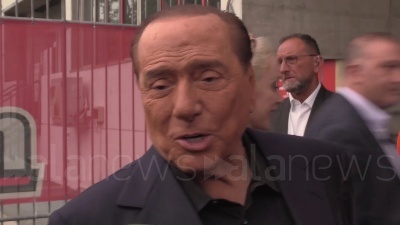 Scene from Monza, Berlusconi: "Quello che sta accadendo è emozionante"