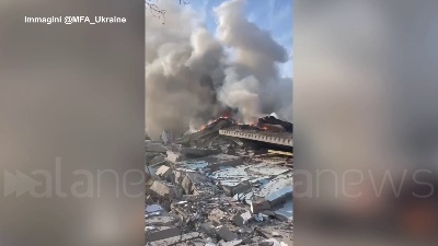Scene from Kiev, raid russo su una scuola a Mykolaiv