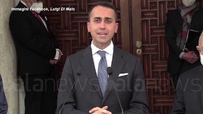 Scene from Ucraina, Di Maio: "Con l'Ue e il G7 pronti a fare di più sulle sanzioni"