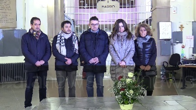 Scene from Giornata della Memoria: Pd metropolitano posa fiori in Rotonda San Vittore