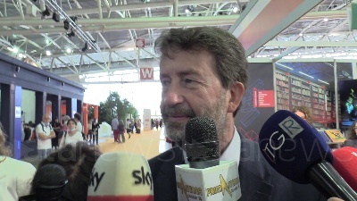 Scene from Ucraina, Franceschini: "Italia ricostruirà a proprie spese teatro di Mariupol"
