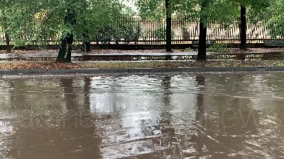 Scene from Maltempo Milano, allagamenti e disagi anche in via Legnano