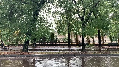 Scene from Maltempo Milano, allagamenti e disagi anche in via Legnano