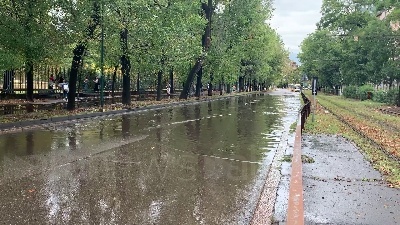 Scene from Maltempo Milano, allagamenti e disagi anche in via Legnano