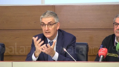 Scene from Coronavirus, Iss: "Valutiamo allargamento zona rossa"