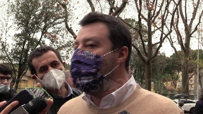 Scene from Firenze, Salvini: "Soggetti come Amazon devono pagare le tasse come tutti"