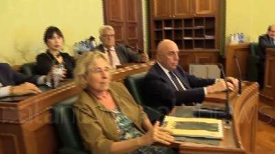 Scene from Forza Italia si riunisce in Senato