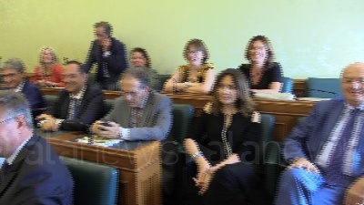 Scene from Forza Italia si riunisce in Senato
