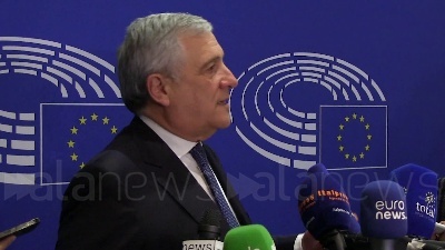 Scene from Immigrazione, Tajani: "Le regole ci sono ma non vengono rispettate"