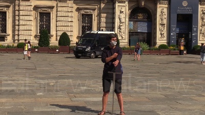 Scene from Torino, il mondo dello sport in piazza: "Focolai scoppiano se ci lasciate chiusi"