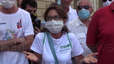 Scene from Torino, il mondo dello sport in piazza: "Focolai scoppiano se ci lasciate chiusi"