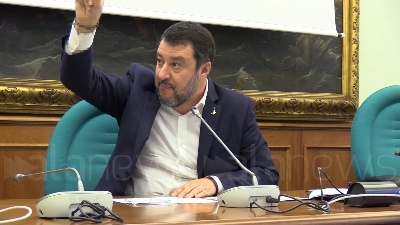 Scene from Nucleare, Salvini: "Tutti paesi G20 lo usano, tranne uno. Indovinate qual è"