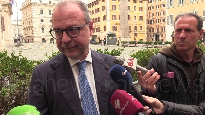 Scene from Maltempo, Mulé: "Non basterà un decreto. Bisogna aspettare la conta dei danni"