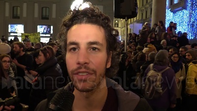 Scene from Sardine, Mattia Santori: ‘'La Lega finge di voler dialogare con noi'