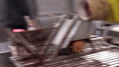 Scene from Pasqua, a Torino le uova che aiutano popolo ucraino: "50% ricavato per emergenza"