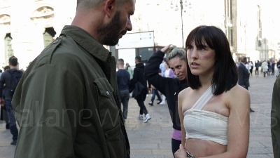 Scene from Protesta Milano: movimento "Our Voice" inscena le dinamiche di una guerra nucleare