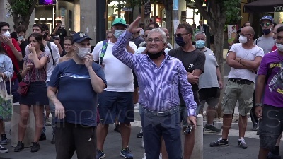 Scene from Salvini a Napoli, corteo lo contesta