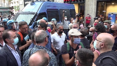 Scene from Salvini a Napoli, corteo lo contesta