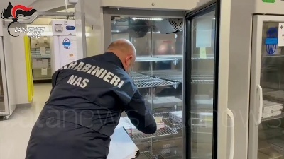 Scene from AstraZeneca, sequestrato dai carabinieri un lotto del vaccino anti Covid