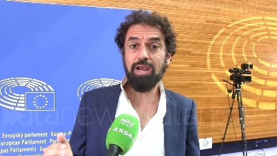 Scene from Ue-Tunisia, Giarrusso: "Accordo ridicolo che non risolve nulla"